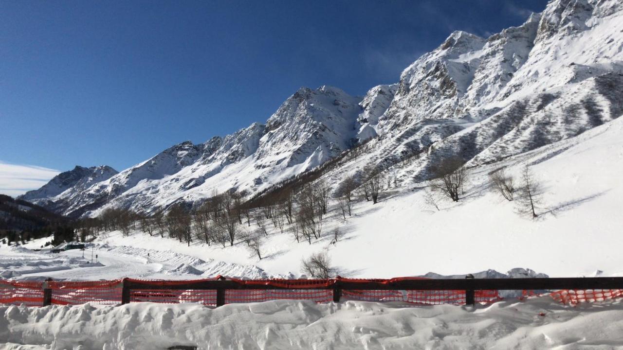 Chat Des Neiges - Cervinia Breuil-Cervinia Eksteriør bilde